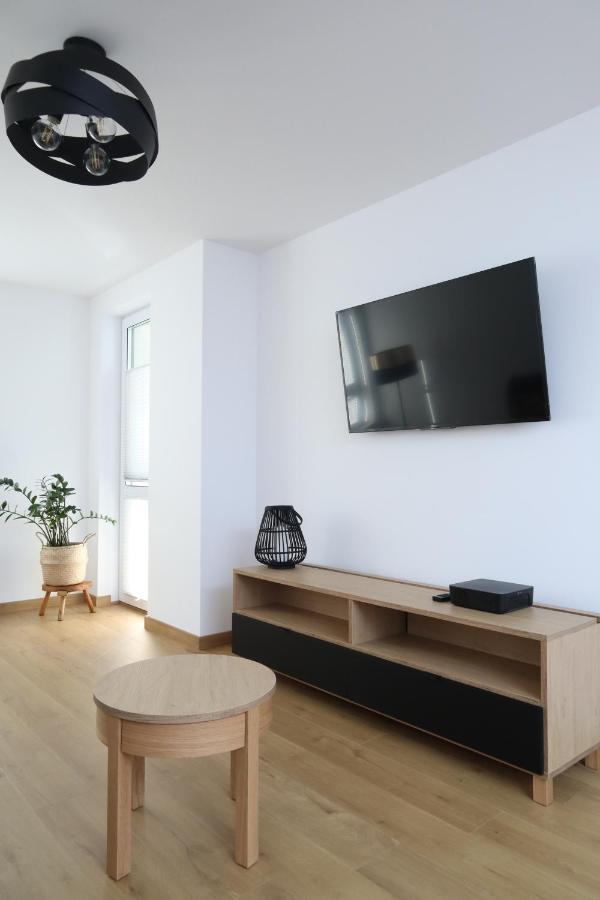 Apartament Szmaragdowy Platan Daire Kolobrzeg Dış mekan fotoğraf